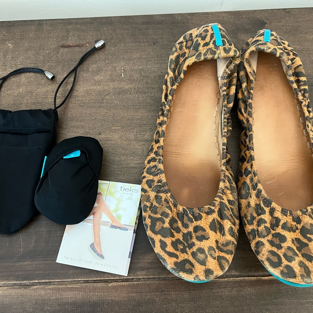 Tieks Brown Flats Leopard Print Womens sz 12